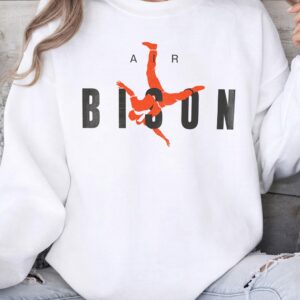 Air Bison M. Bison Graphic T-Shirt vbefbxjj Retro Gamer Tee