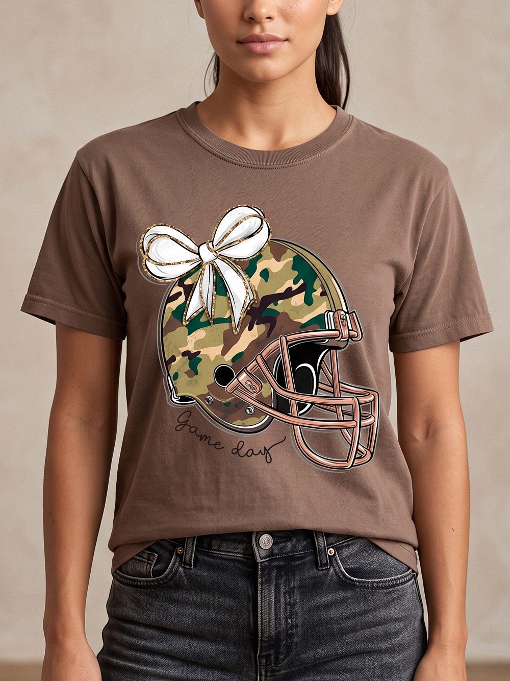 Game Day Camo Football Helmet Bow Shirt for Women xaqswjvt