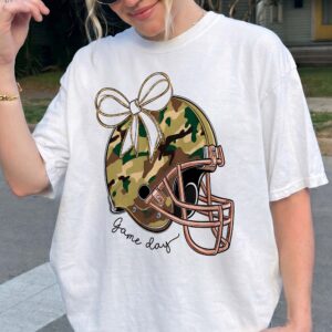 Game Day Camo Football Helmet Bow Shirt for Women xaqswjvt