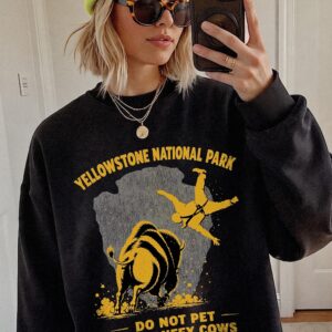 Do Not Pet The Fluffy Cows Yellowstone Bison Graphic Tee