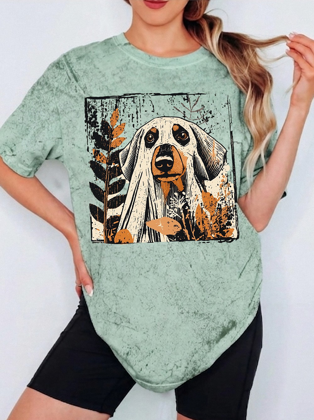 Hmtppght Ghost Hound Dog Vintage Fall Graphic Tee for Women
