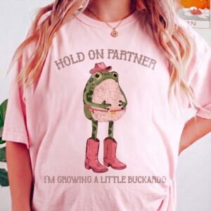 Growing A Little Buckaroo Western Maternity Shirt | Cowboy Frog Tee