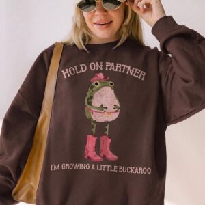 Growing A Little Buckaroo Western Maternity Shirt | Cowboy Frog Tee