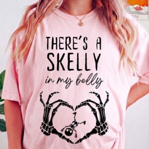 Skelly In My Belly Halloween Pregnancy T-Shirt Baby Skeleton Tee