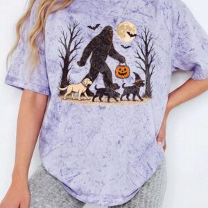 Bigfoot Walking Dogs Halloween Shirt | Spooky Dog Mom Tee