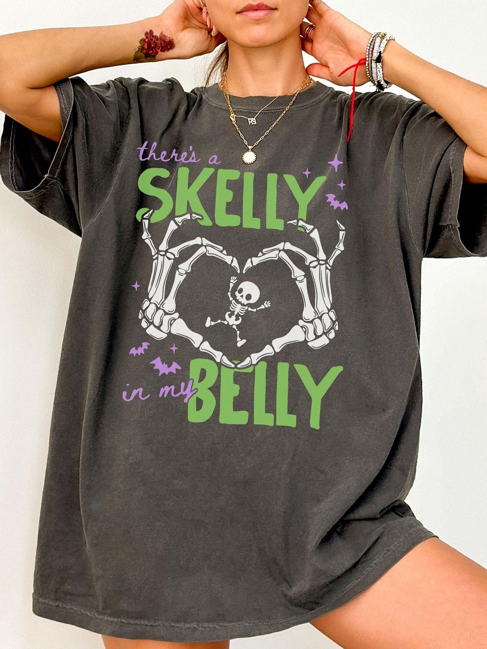 There's A Skelly In My Belly Skeleton Halloween Maternity Tee