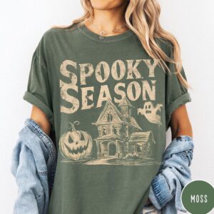 Vintage Spooky Season Halloween Shirt Haunted House Graphic Tee