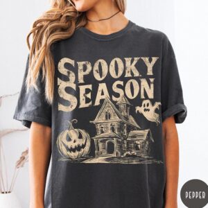 Vintage Spooky Season Halloween Shirt Haunted House Graphic Tee