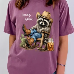 Howdy Darlin Western Graphic Tee Cowboy Raccoon Vintage Country Concert Shirt Cowgirl Top