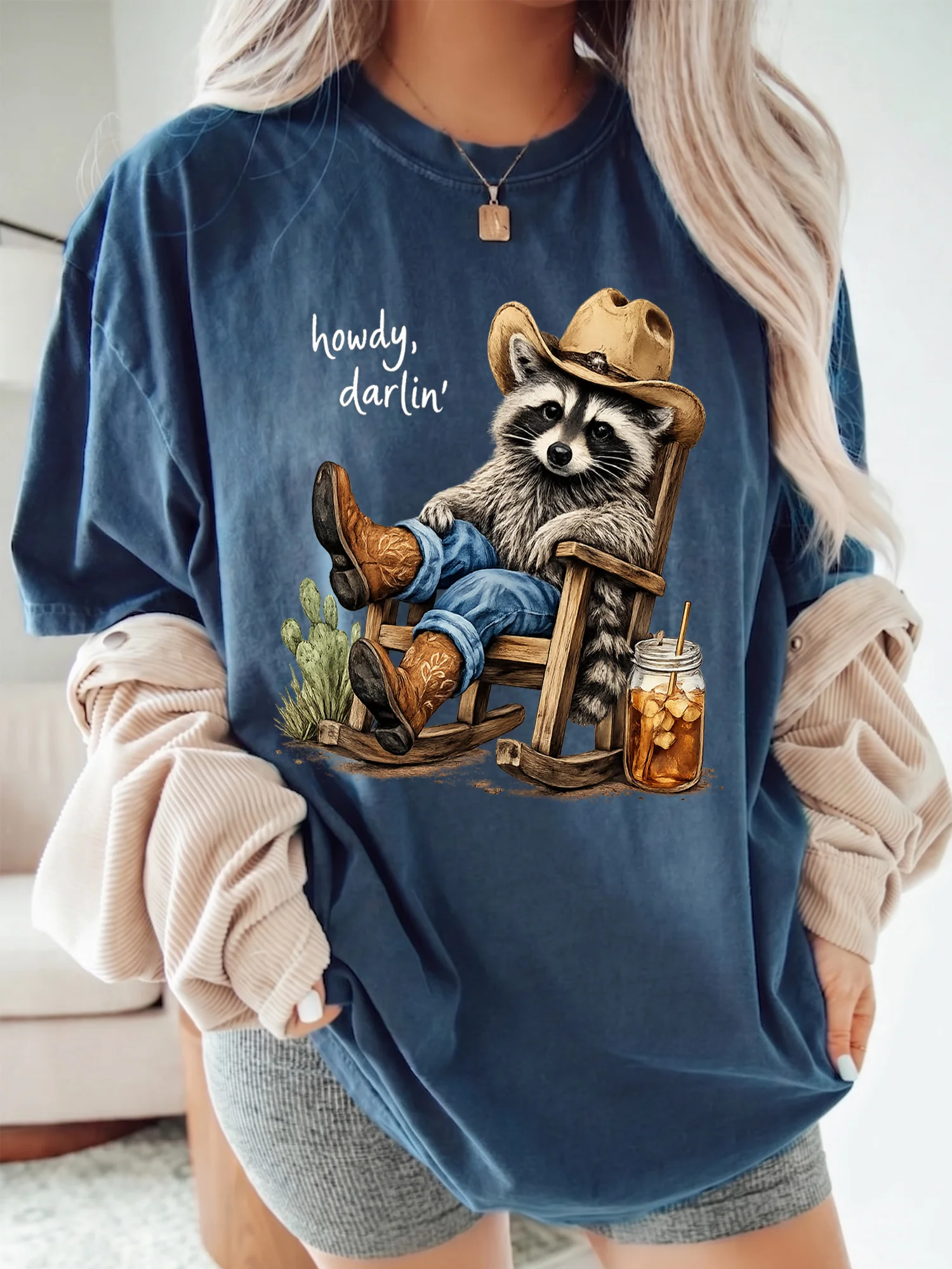 Howdy Darlin Western Graphic Tee Cowboy Raccoon Vintage Country Concert Shirt Cowgirl Top