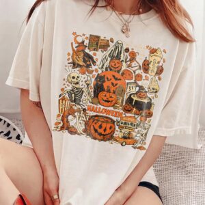 Vintage Halloween Graphic Tee Spooky October 31 Horror T-Shirt Retro Pumpkin Skeleton Shirt
