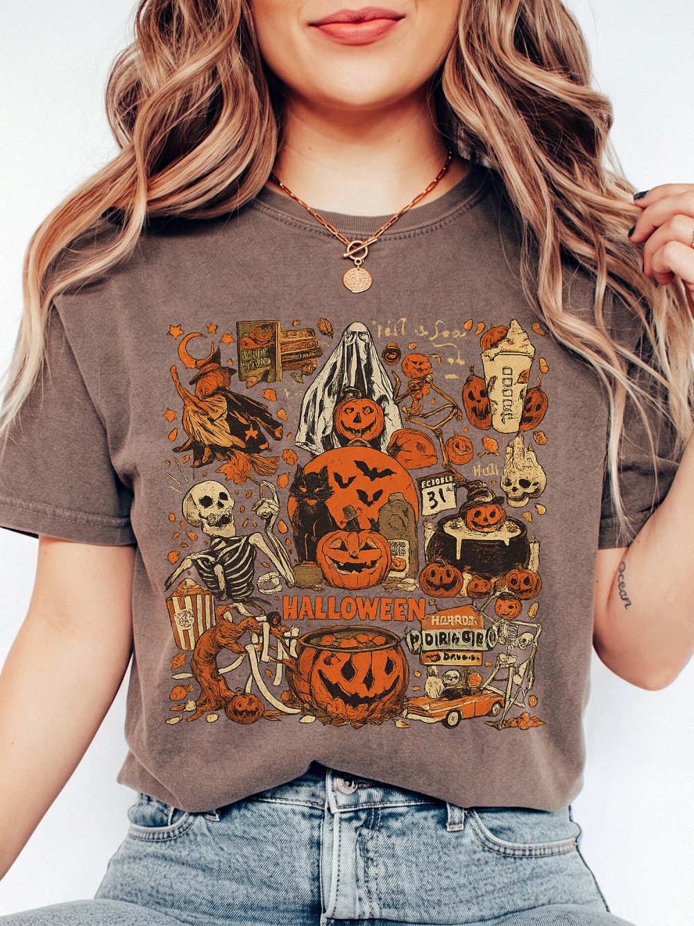 Vintage Halloween Graphic Tee Spooky October 31 Horror T-Shirt Retro Pumpkin Skeleton Shirt