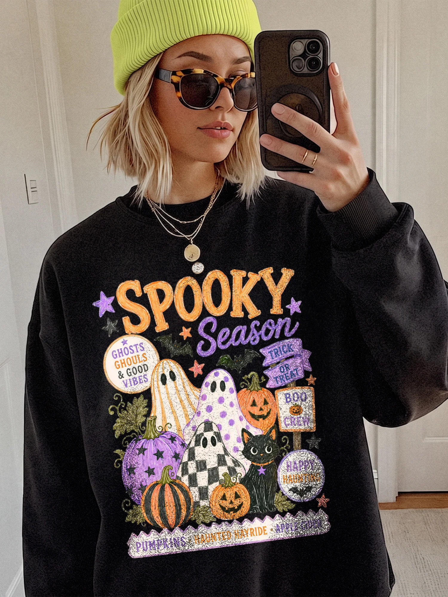 Spooky Season T-Shirt Cute Halloween Ghost Graphic Tee For Women Boo Crew And Trick Or Treat Shirt