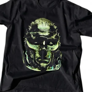 Spectral Skull Graphic Tee Dark Aesthetic Streetwear Grunge Skull Shirt for Alternative Fashion