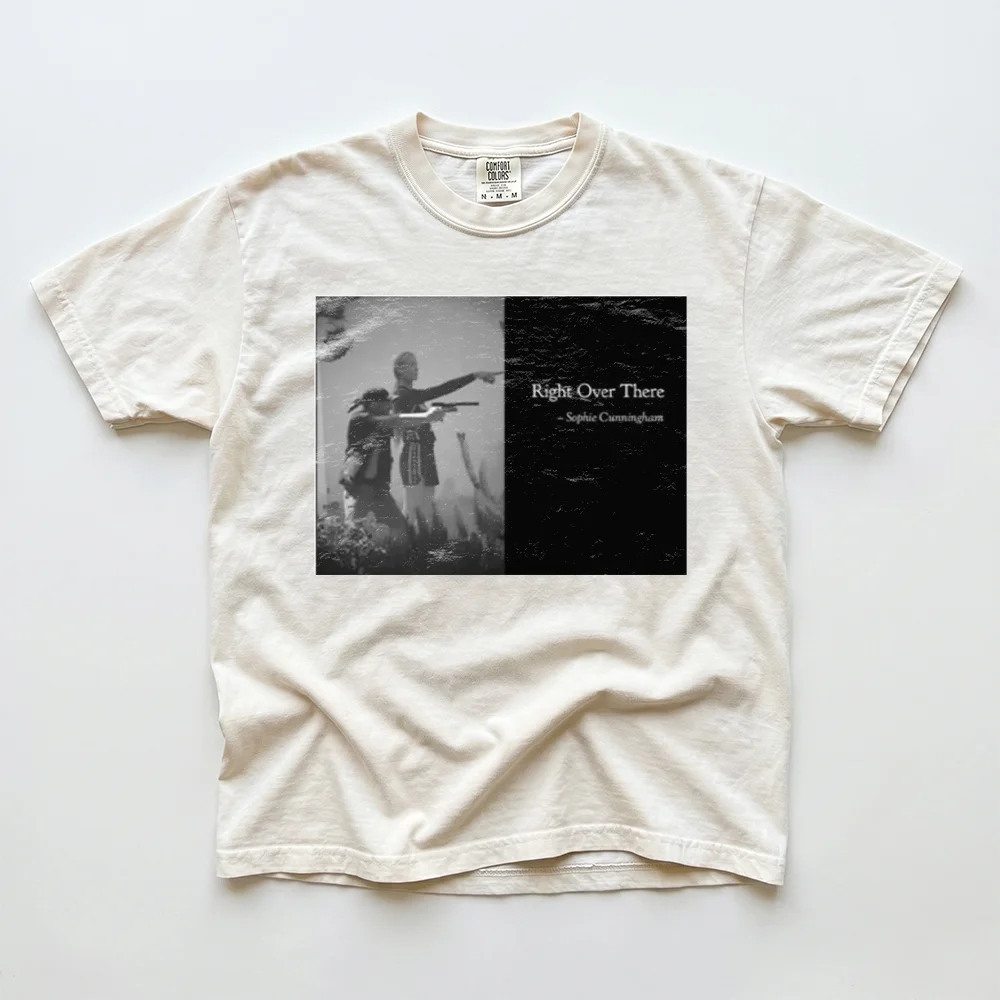 Right Over There Sophie Cunningham Tee Viral Pointing Meme Graphic T-Shirt