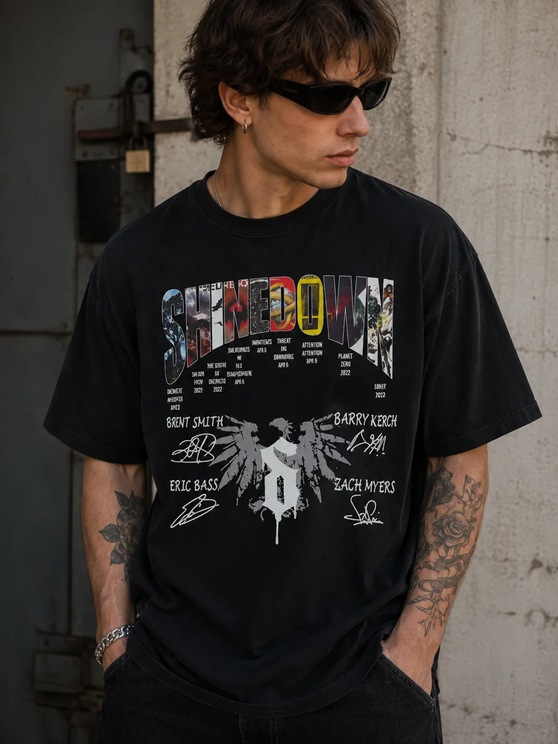 woobulk_1786093394091_0_a79108.webp Shinedown Brent Smith Member Lineup Signature Tee Rock Concert Graphic Shirt