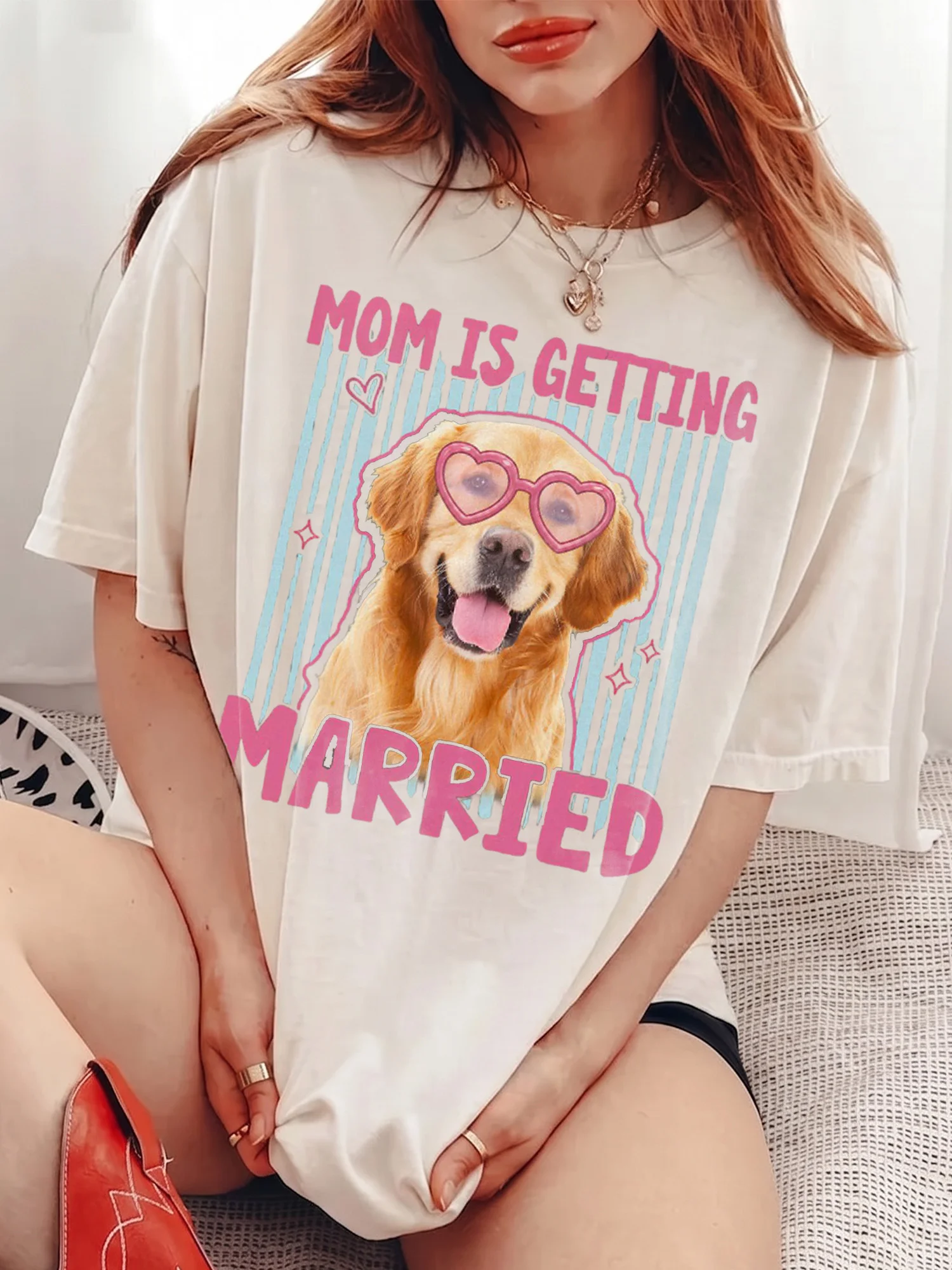 Mom Is Getting Married Golden Retriever Tee Dog Bride Bachelorette Shirt