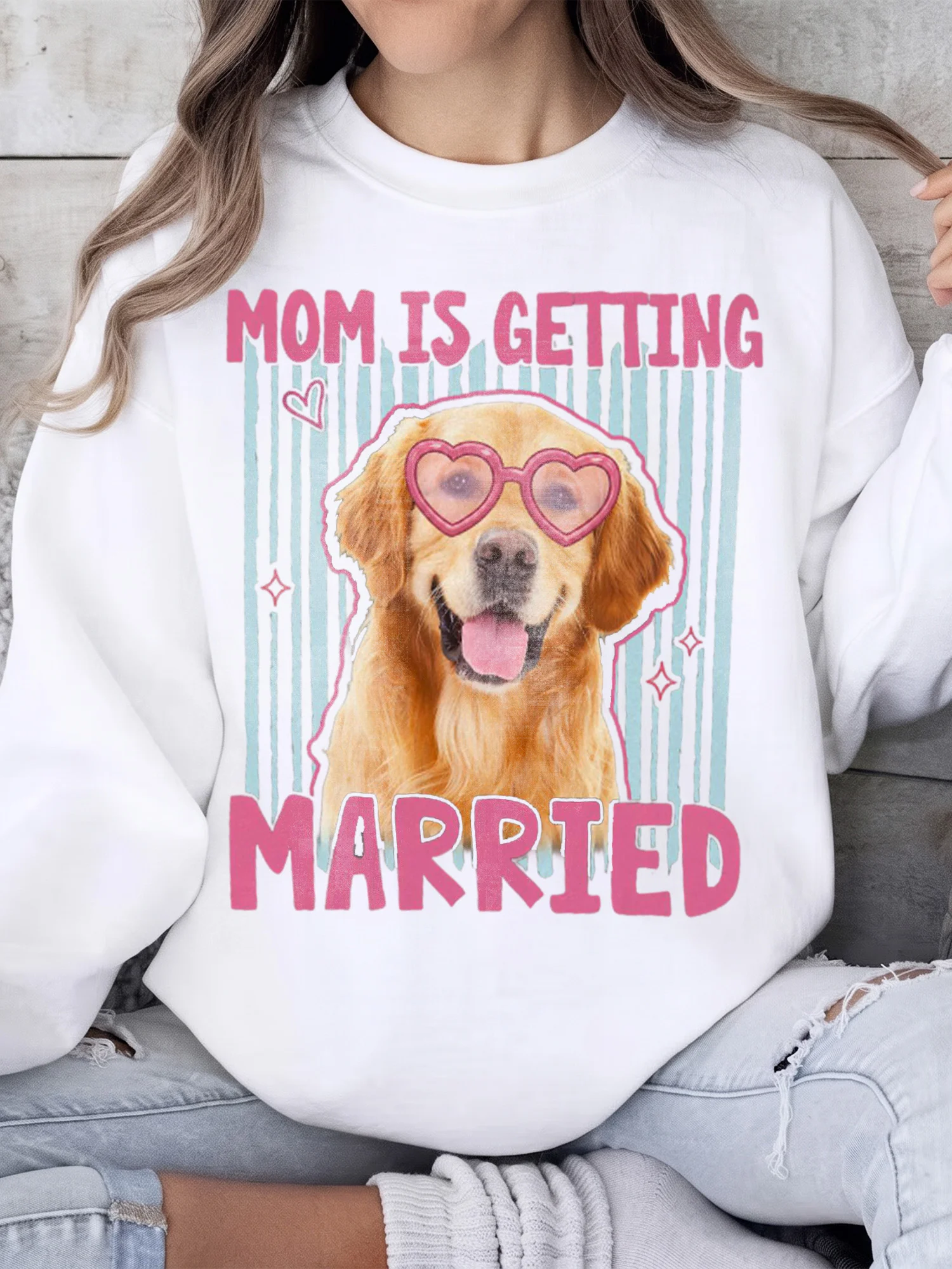 Mom Is Getting Married Golden Retriever Tee Dog Bride Bachelorette Shirt