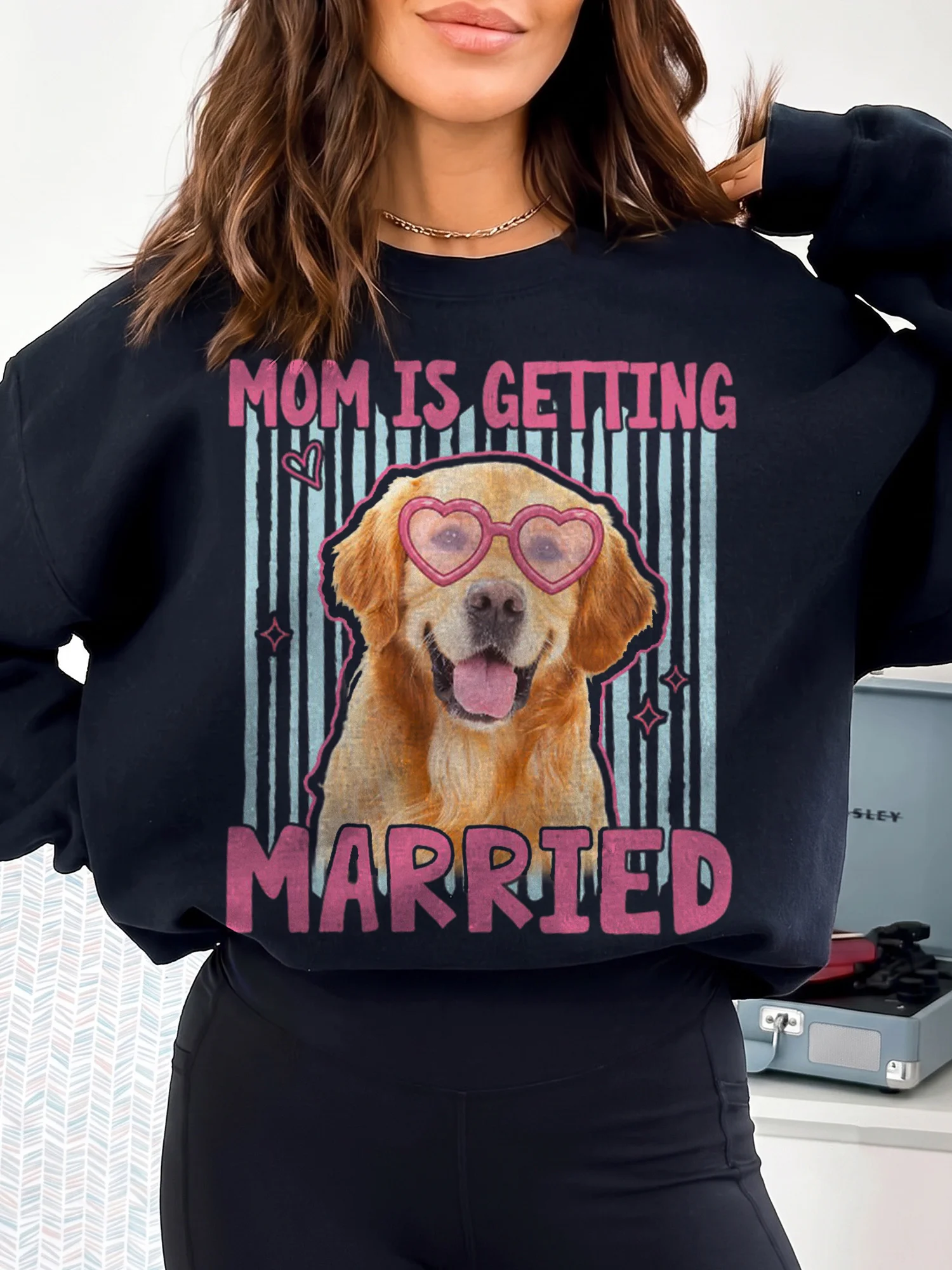 Mom Is Getting Married Golden Retriever Tee Dog Bride Bachelorette Shirt
